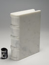 Escultura Livro em mármore