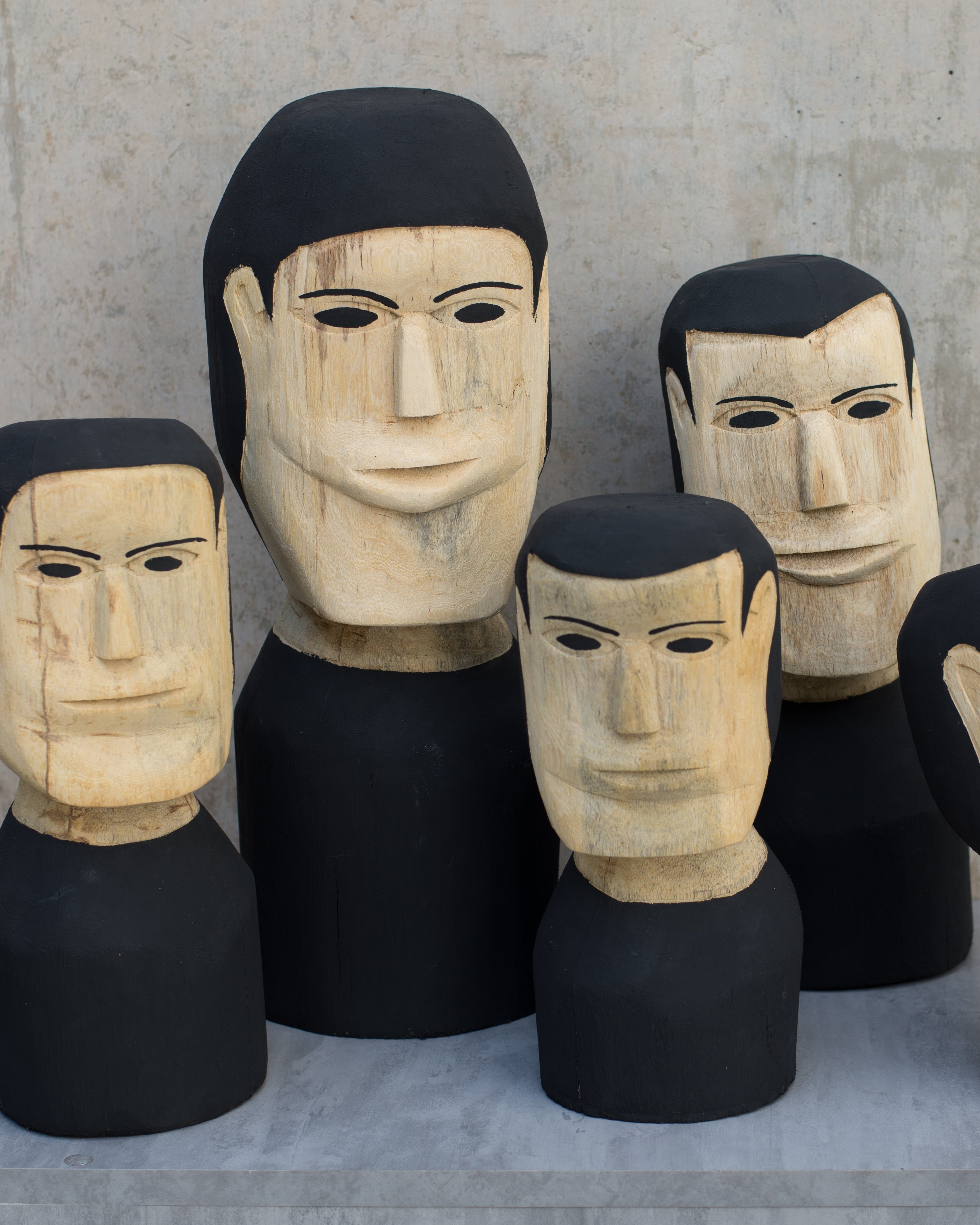 Escultura Homem Preto PP - Aberaldo