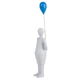 Escultura Menino com Balão Azul
